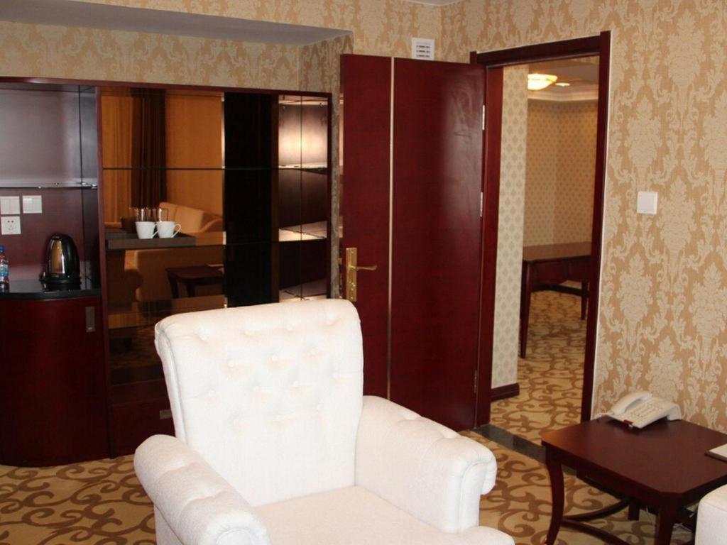 Dalian Southern Airline Pearl Hotel Buitenkant foto